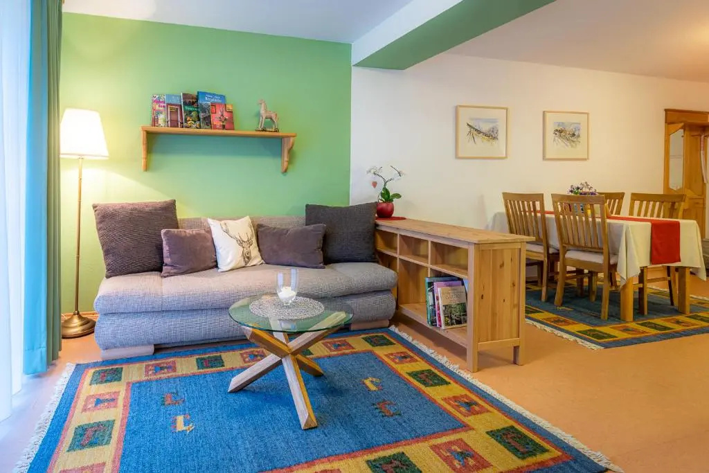 Ferienwohnungen Hotel Garni Dörflerwirt - Chambres