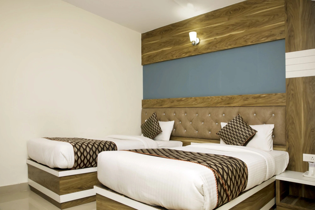 Hotel Ganges Grand — 5