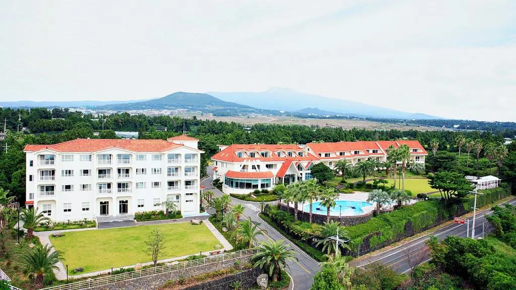 Seaore Resort