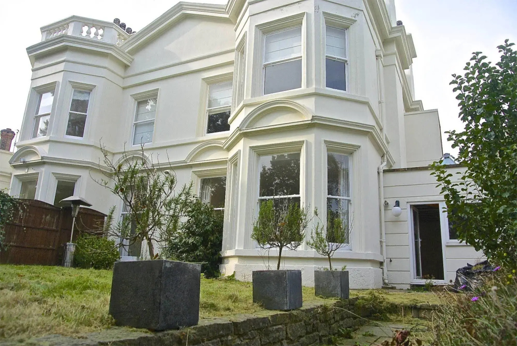 The Walton Hotel
