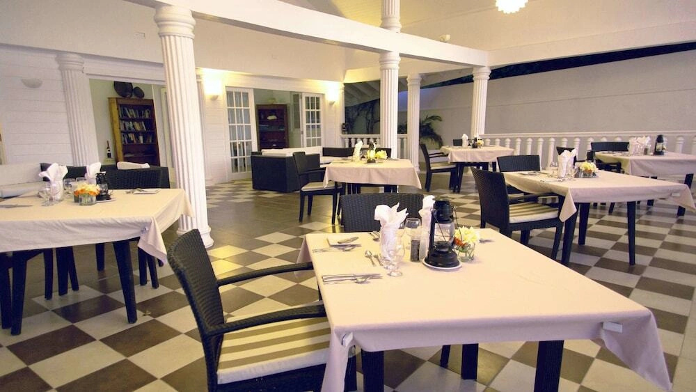 David's Beach Hotel - Général