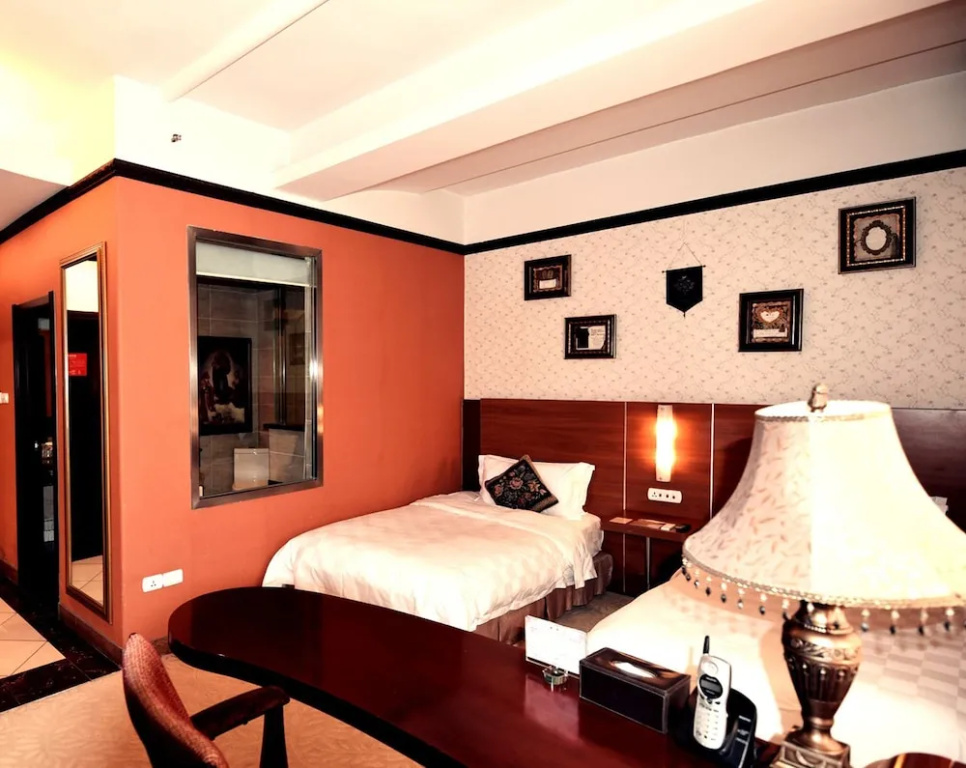 1 Bedroom Luxury Double room (twin beds)