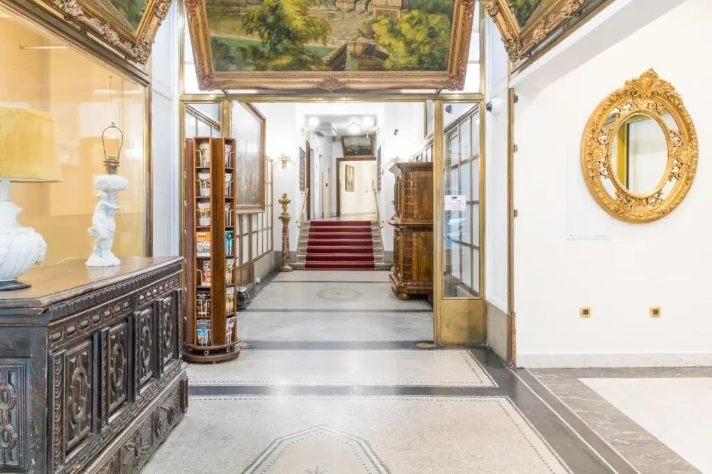 Hotel Bologna - Général