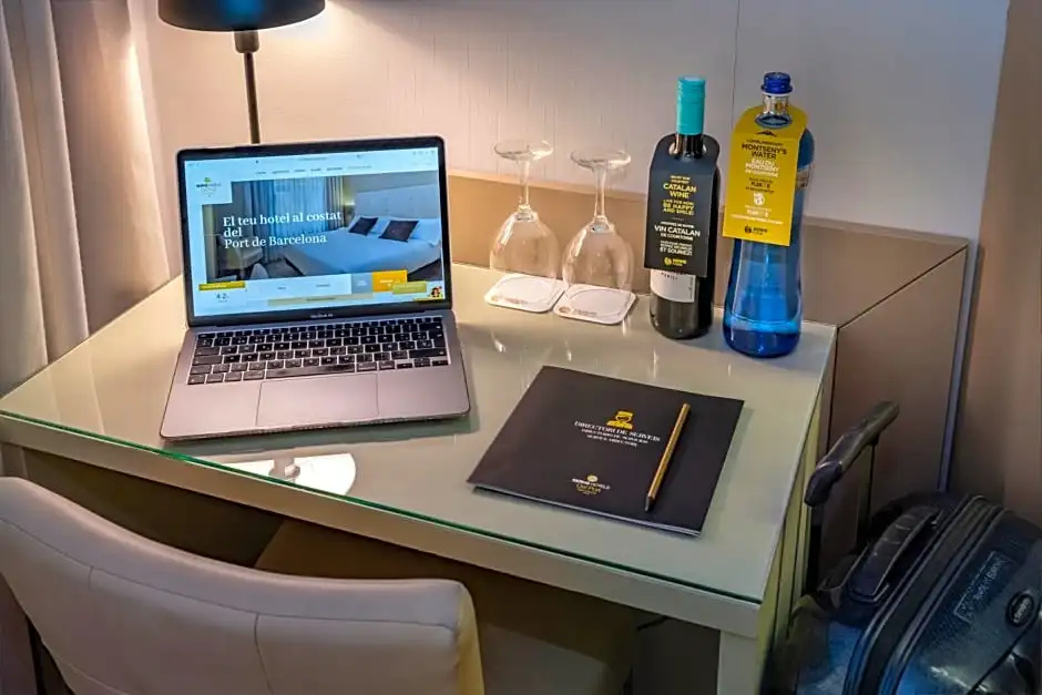 Serhs Del Port Hotel - Chambres