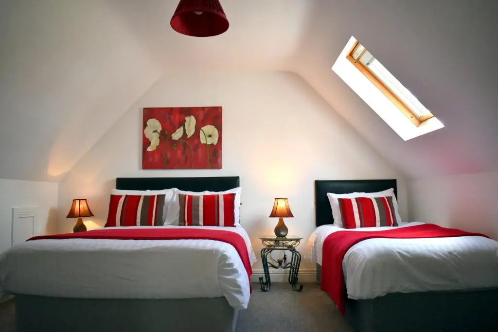 Standard Double room (twin beds)