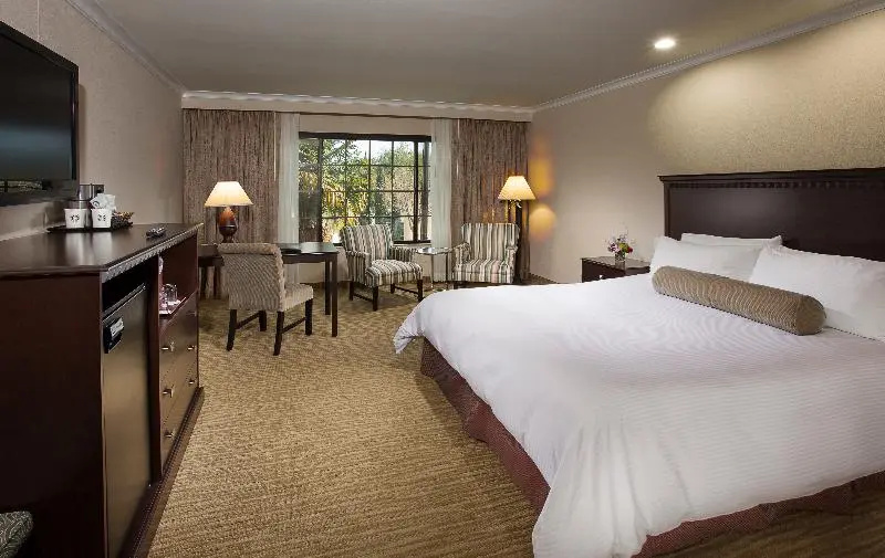 Coast Burbank Hotel - Chambres
