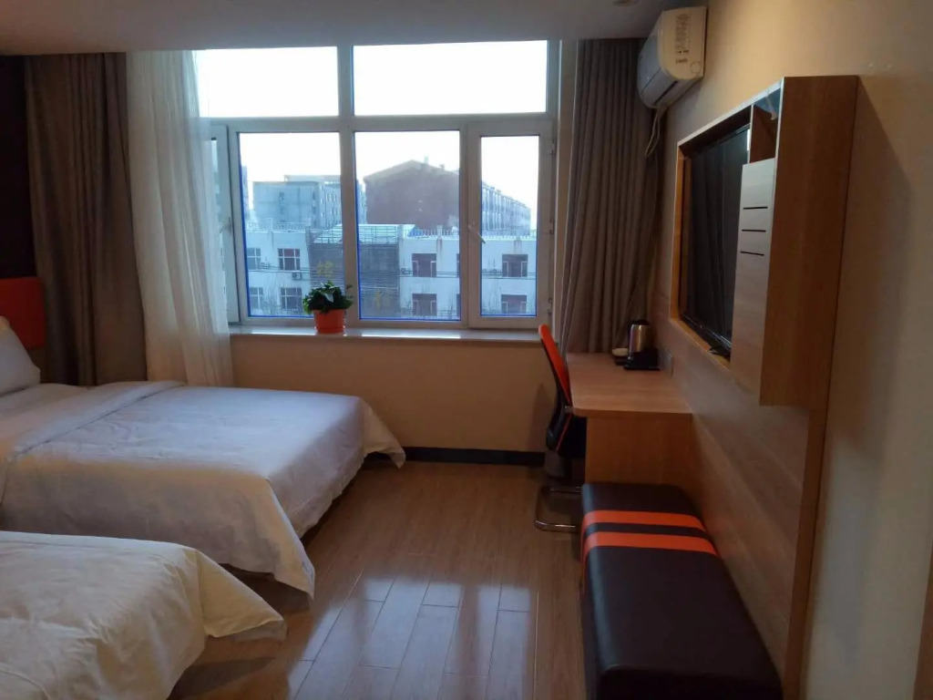 7 Days Premium·Heihe Nenjiang Bus Station — фото 3