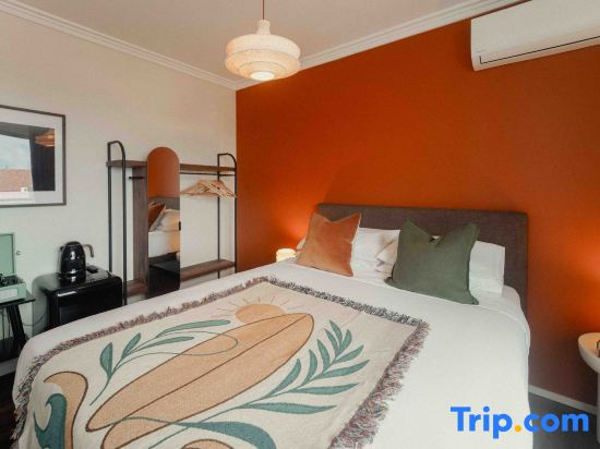 Superior Double room (full double bed)