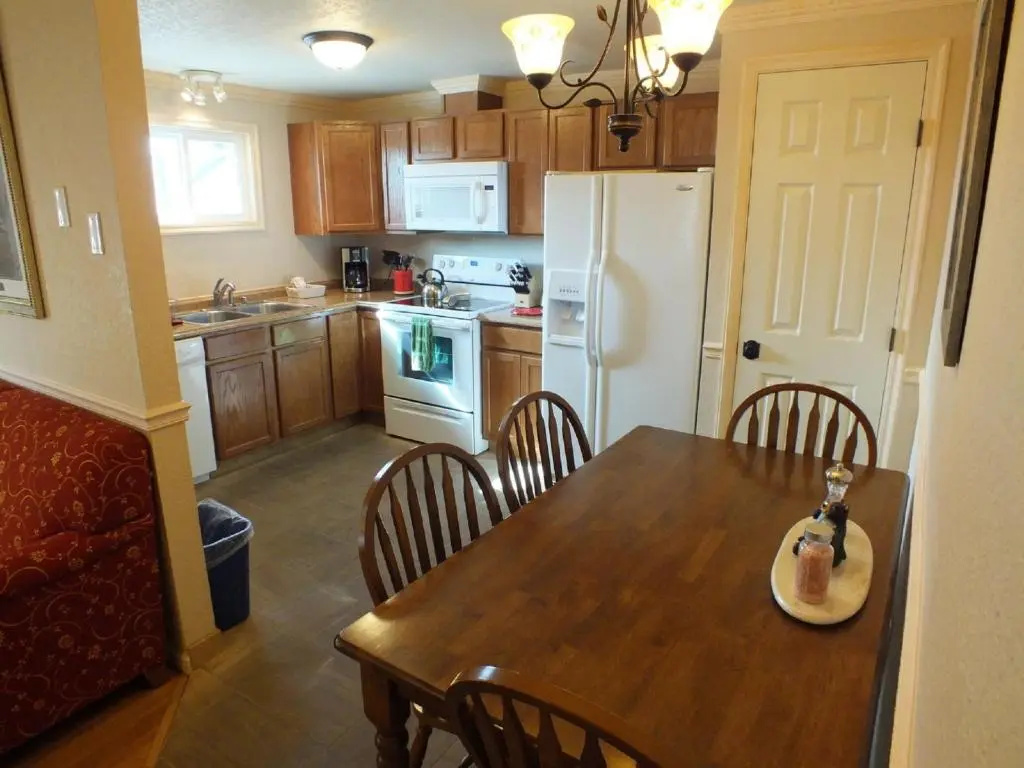 2 Bedrooms Suite