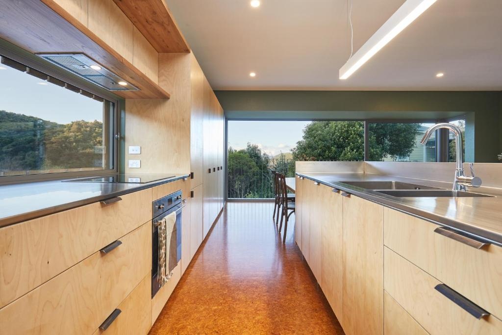 The Cube - Picton Holiday Home