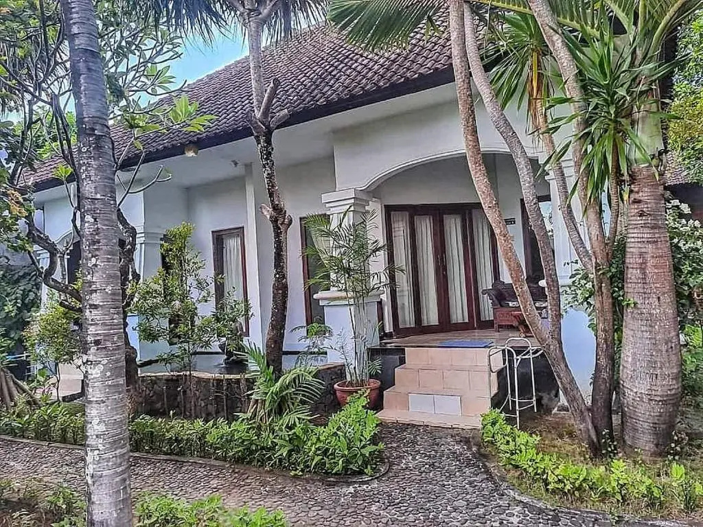 Three Brothers Bungalows Bu Kadek