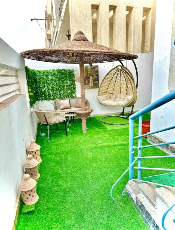 The Privacy Villa