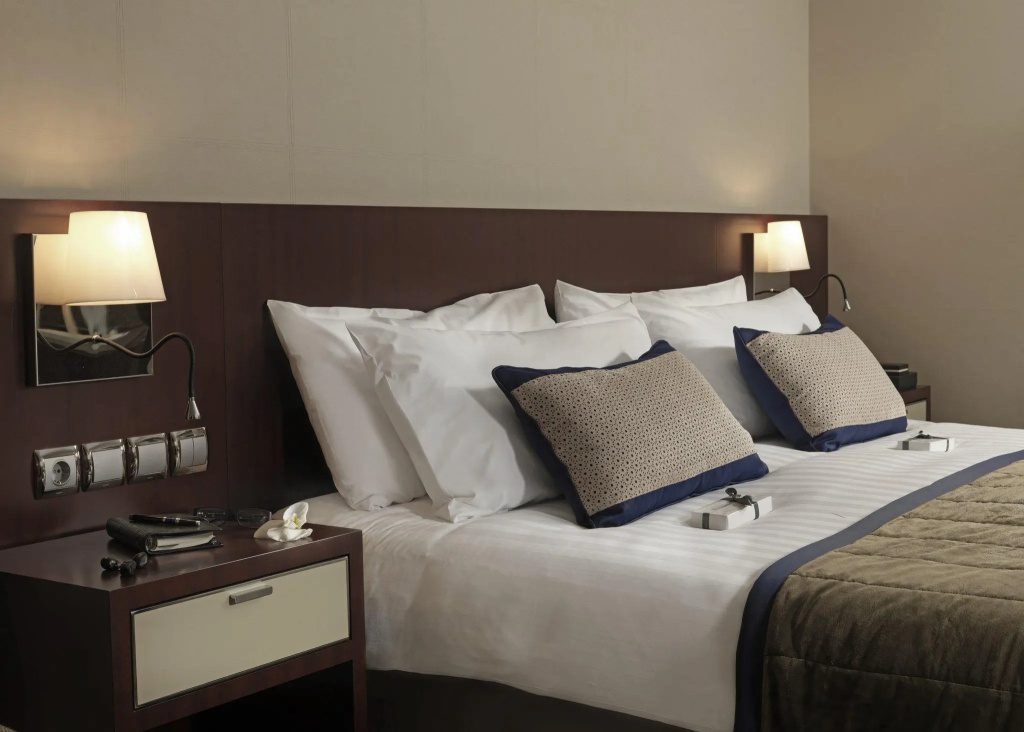 Classic Double room (full double bed)