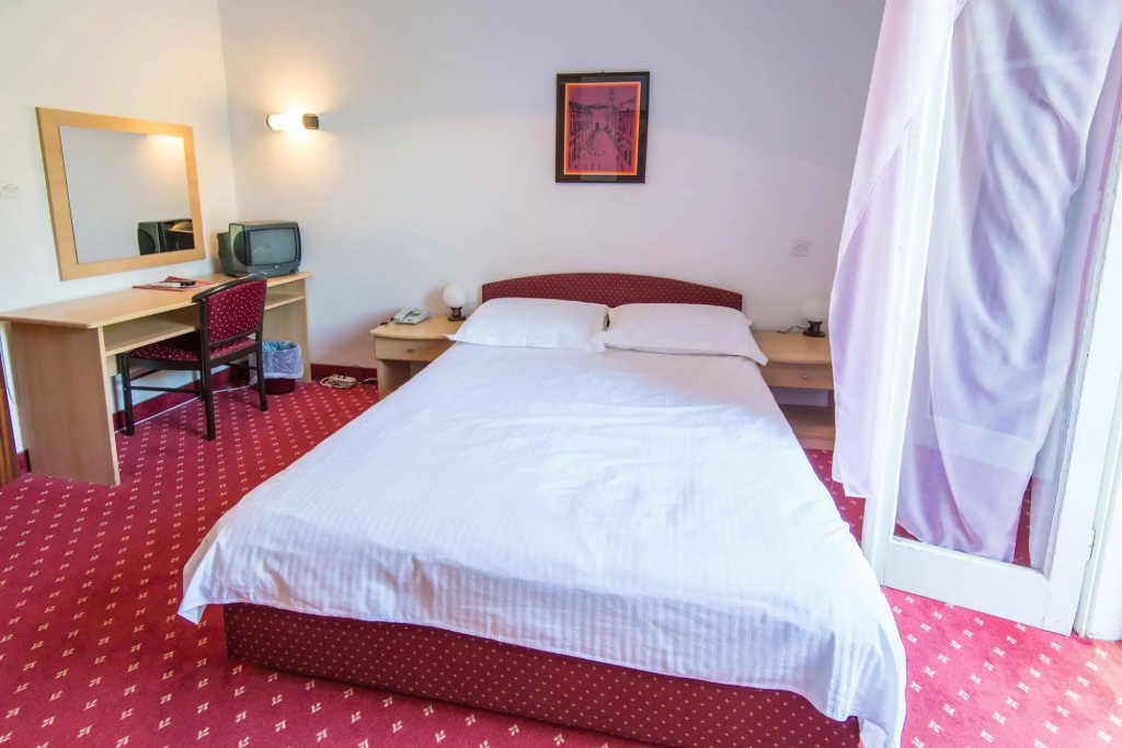 Hotel photo 10