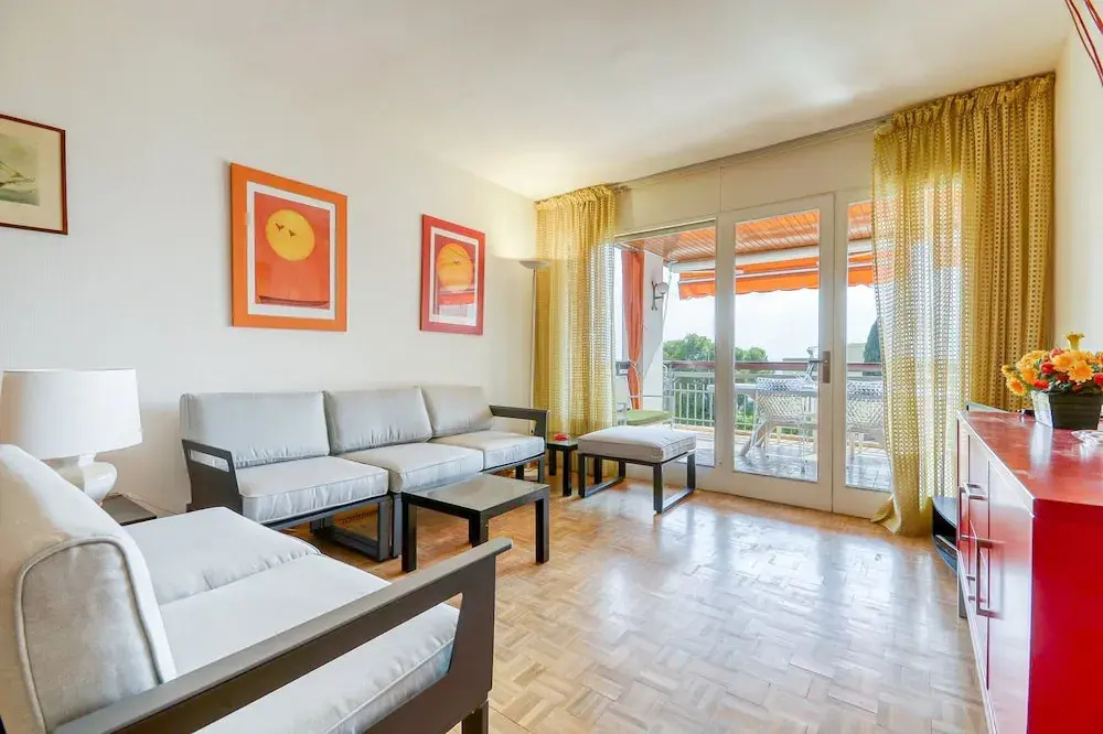 Apartment in Roses Near Playa Beach