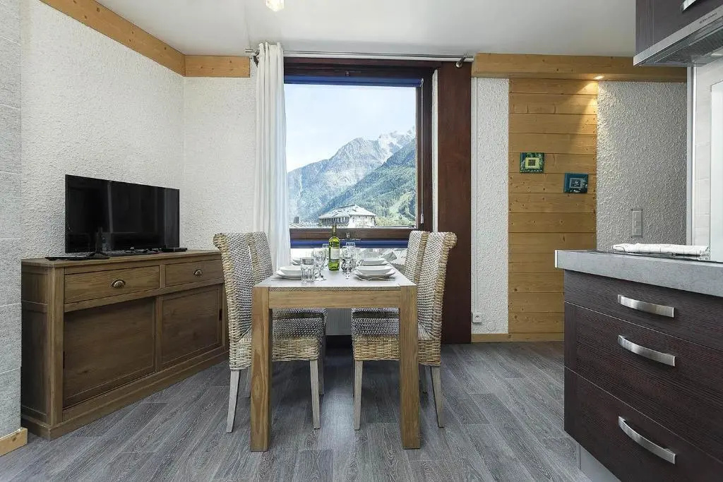 Voir la photo 4 — APARTMENT BEAUSITE - Alpes Travel - Central Chamonix - Sleeps 4