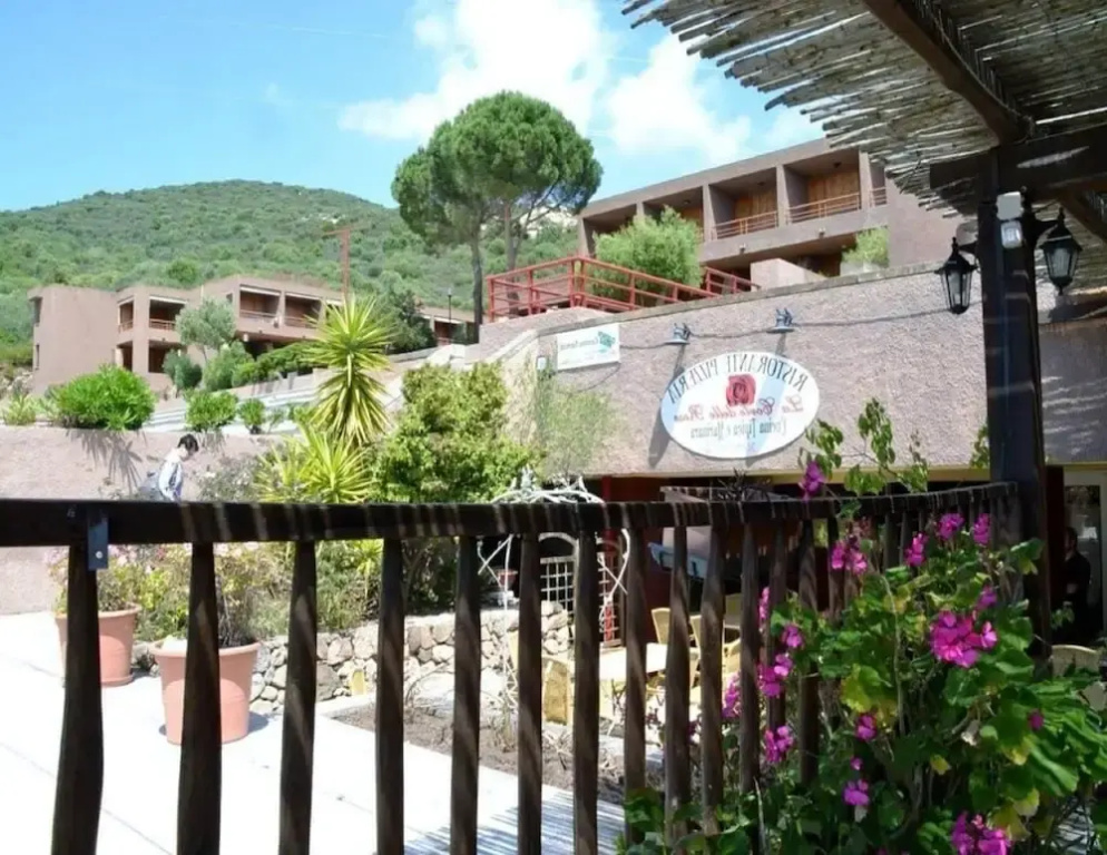 Apartment for 6-people in Olbia With Garden
