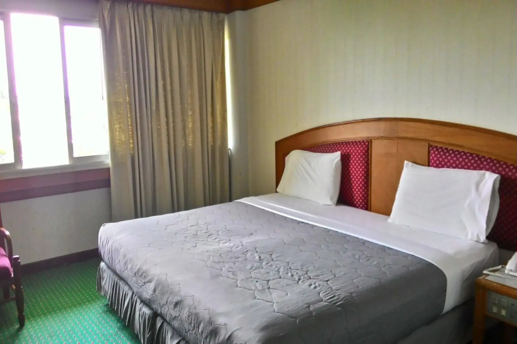 Siam Thani Hotel - фото 18