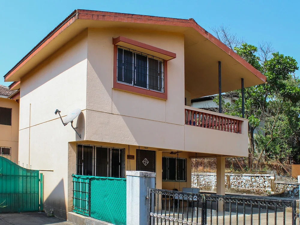 OYO 22916 Home Magnificent 3bhk Lonavala