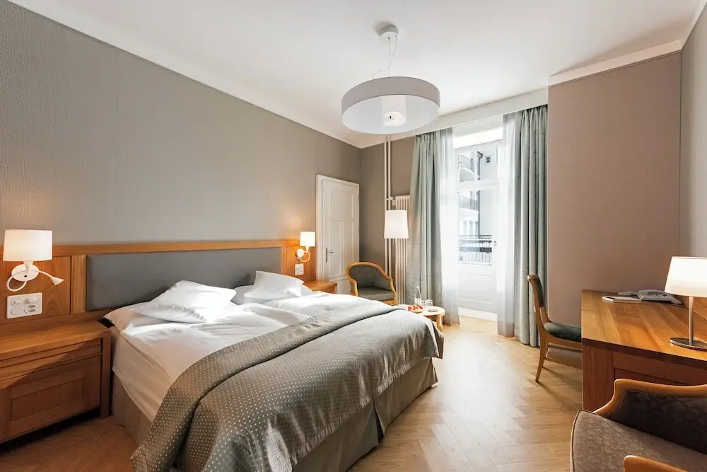 Standard Double room with balcony (full double bed)