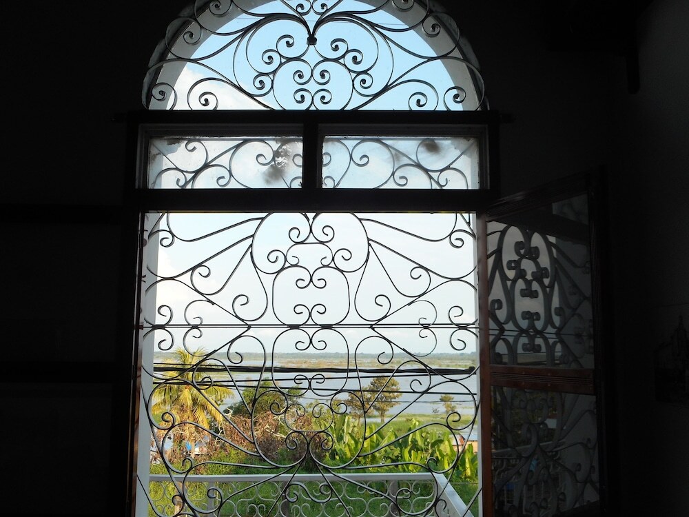 Image 33