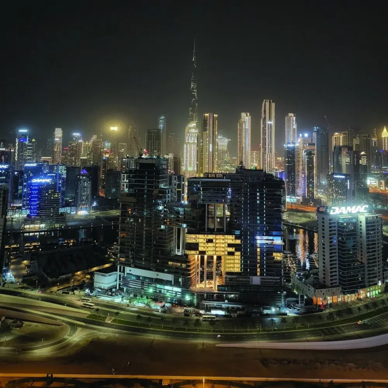 Quill Residence One Bedroom Apartment Burj Khalifa View