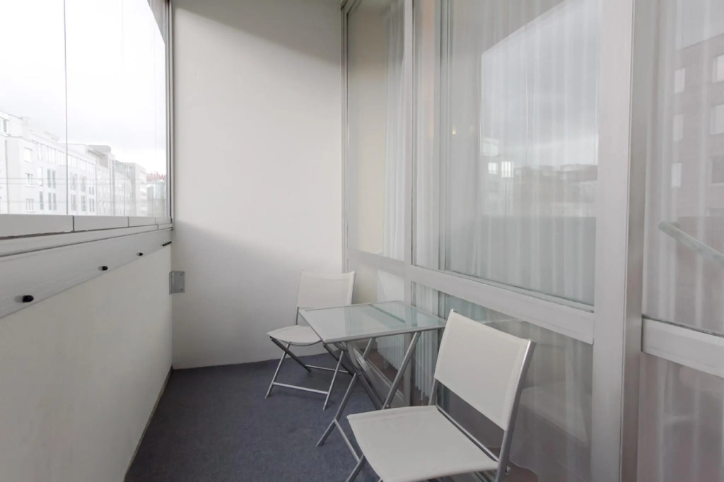 Balcony & Terrace