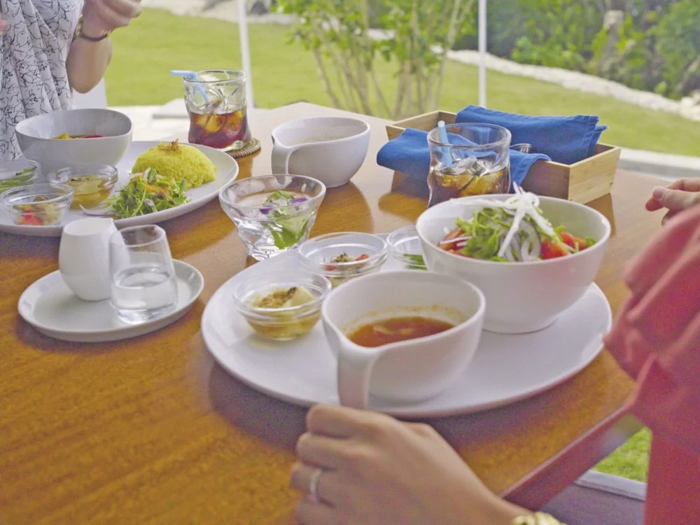 Food & Beverage