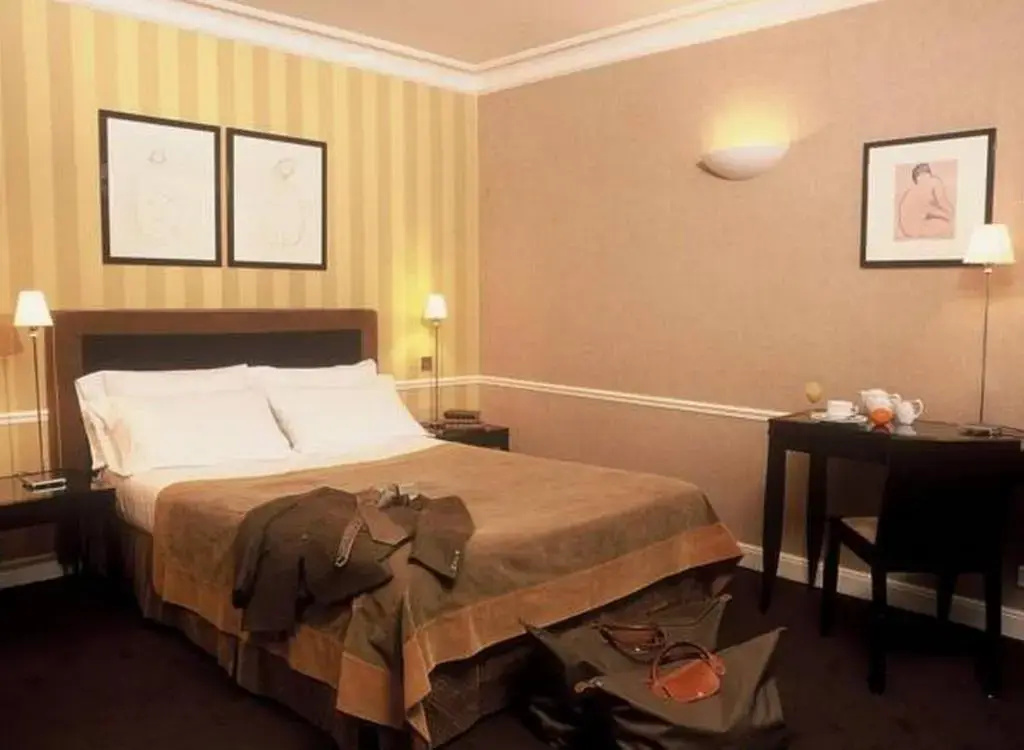 Deluxe Triple room