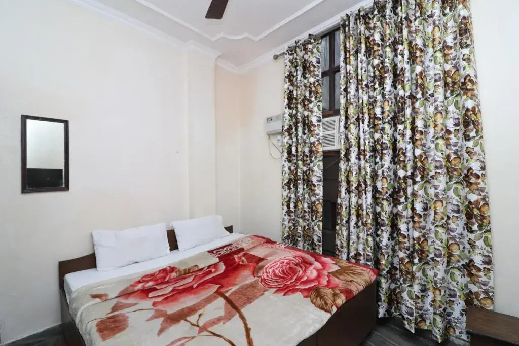 Agarwal Lodge by OYO Rooms