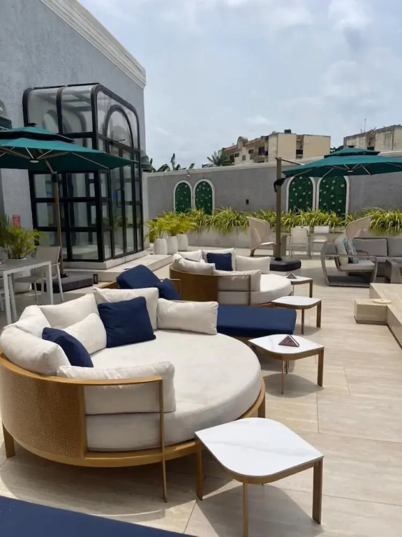 Sujimoto Residences Precious