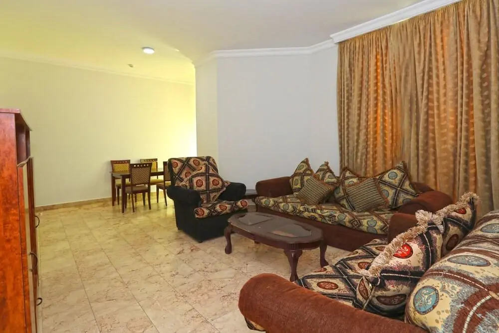 OYO 117 Al Jabriya Suites - фото 18