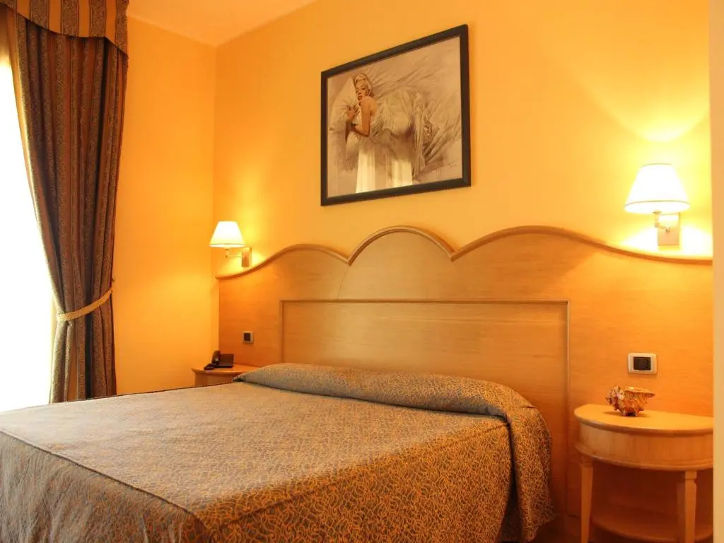 Triple room