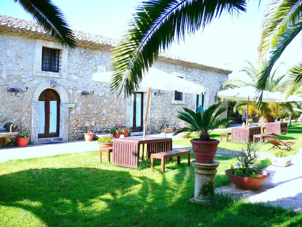 Villa Dei Papiri