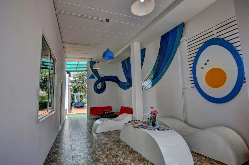 Pool Access 89 at Rawai - Général