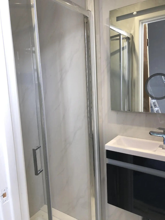 Superior Double room (full double bed)