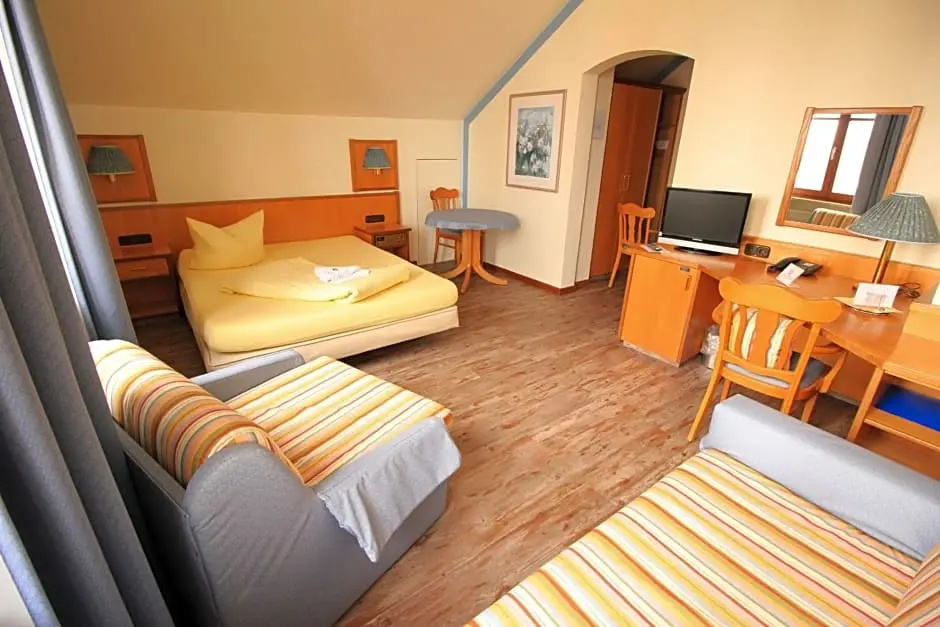Hotel Zur Linde - Chambres