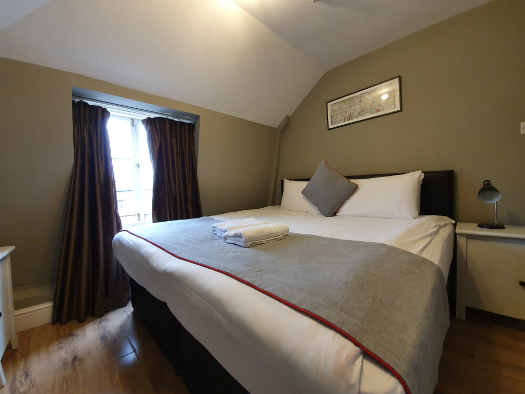 Отель Ebury House Hotel в Лондоне