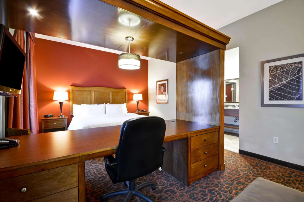 Double Studio (full double bed)