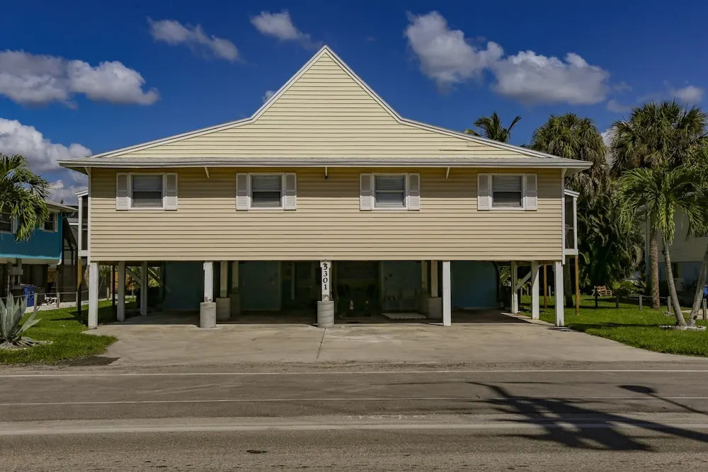 5301 Estero Serendipity #1