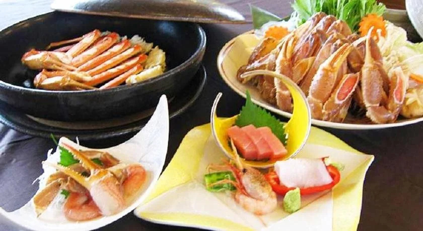 Food & Beverage