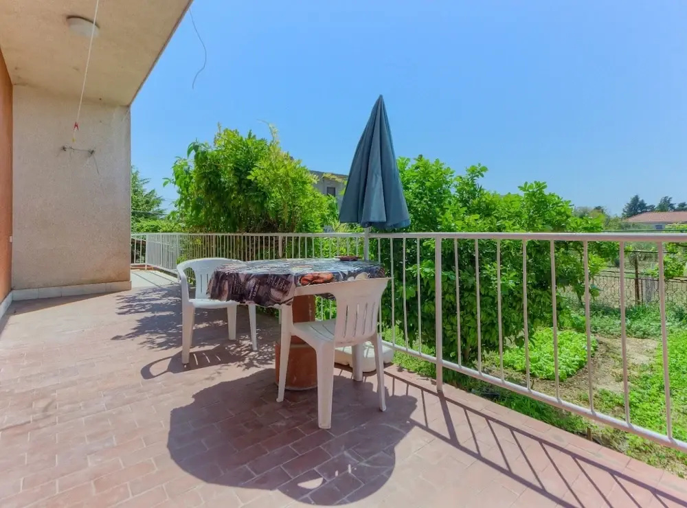 Majestic Kastel Stari Apartment With Terrace