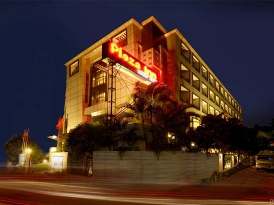 Plaza Inn image