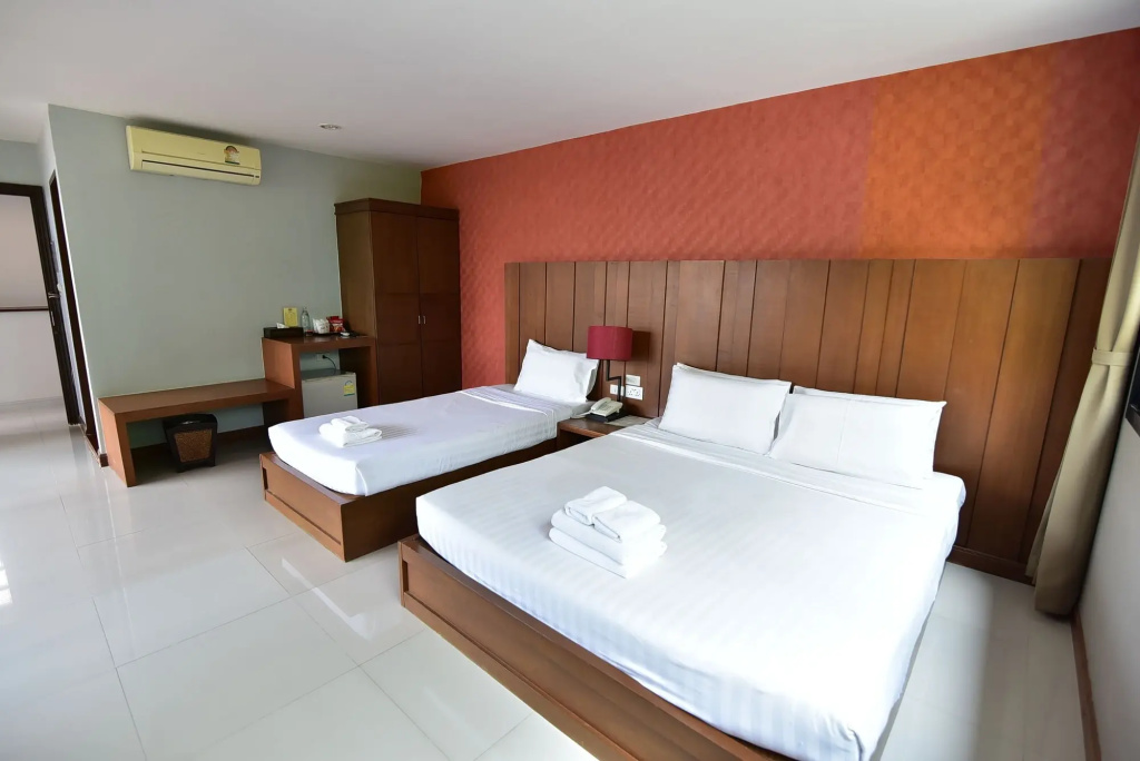 Hotel photo 32