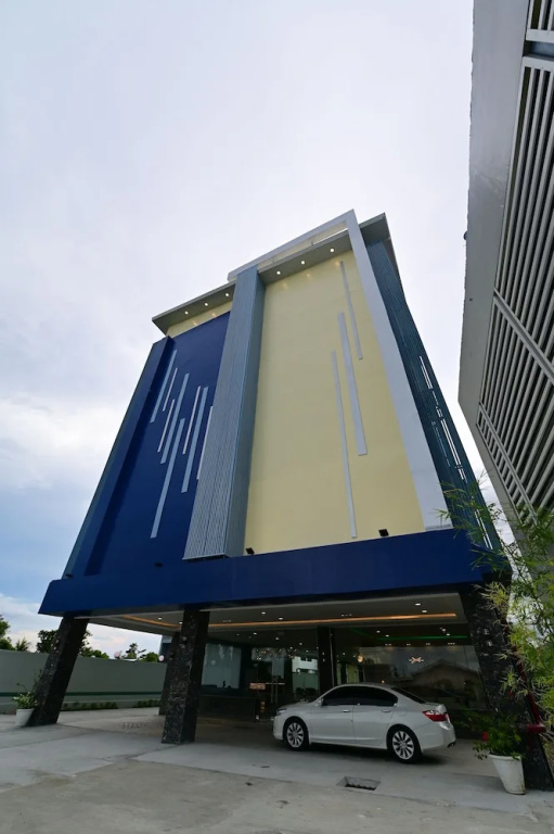 T Shine Resort and Spa