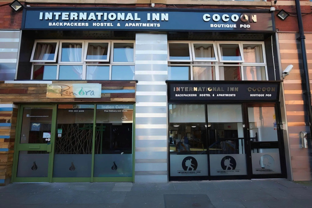 International Inn - Hostel