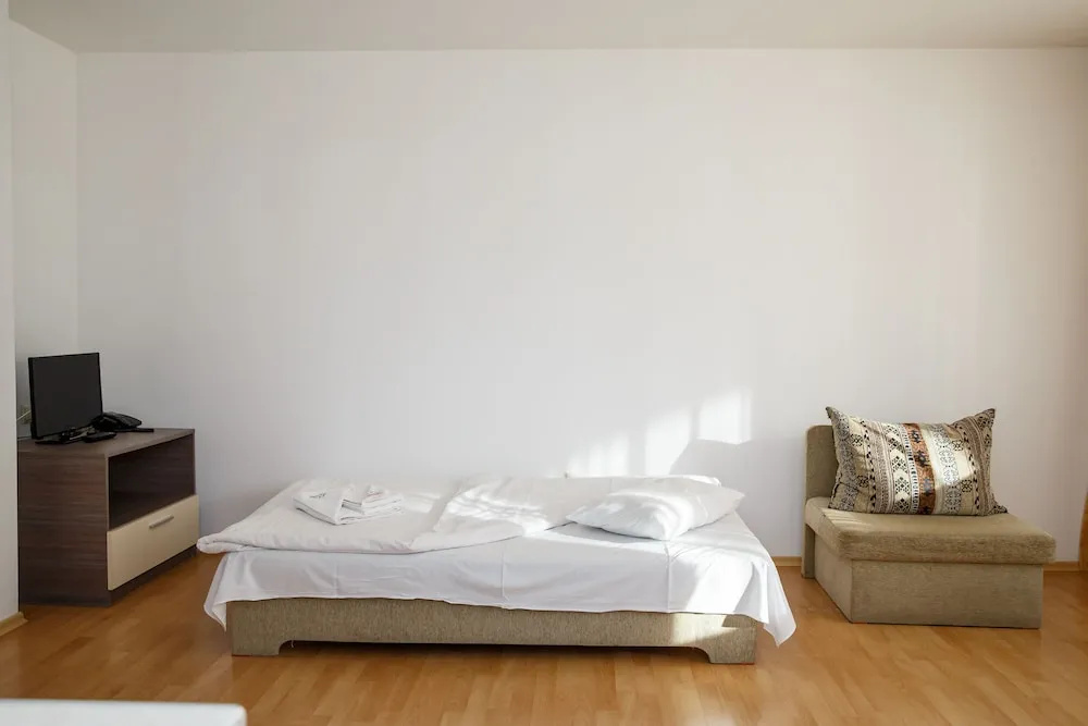 Mountain Paradise by the Walnut Trees - Chambres