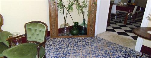 gallery_image_hidden_9