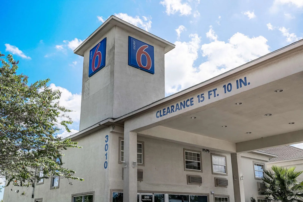 Motel 6 Pasadena, TX