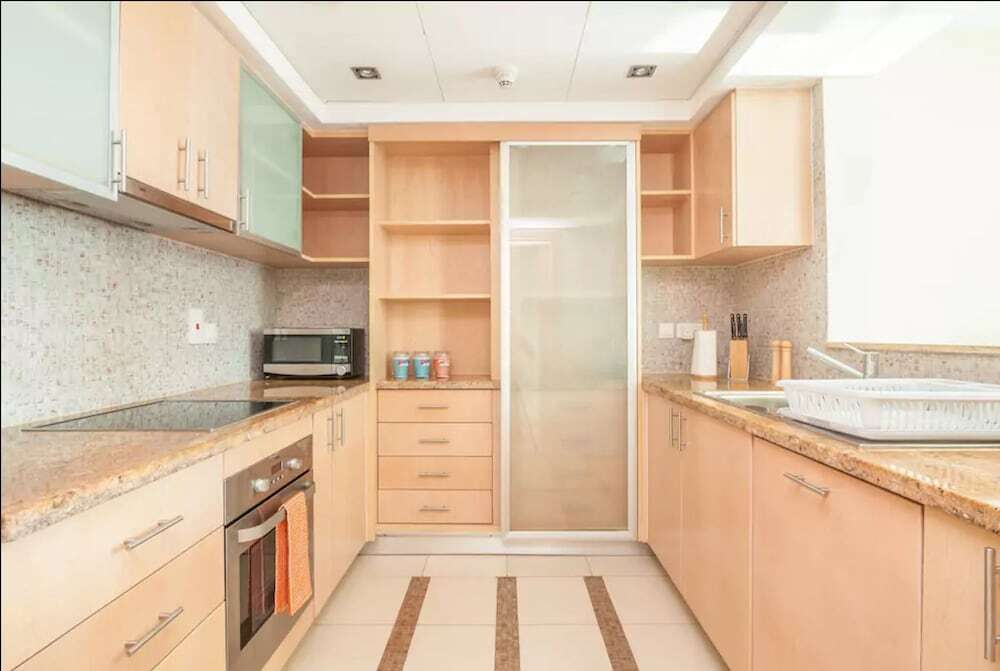 gallery_image_hidden_17